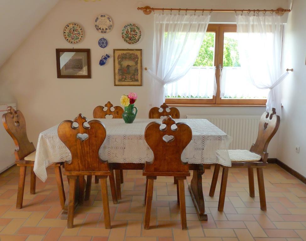 Aranyhaz Apartmanszallas Тихани Екстериор снимка